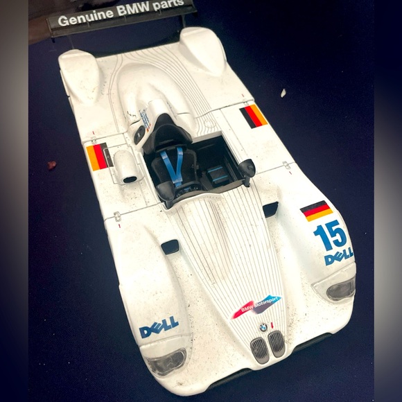 Maisto Other - BMW V-12 LMR 1999 Le Mans Race Winner #15 Maisto 1/18 Scale Die Cast GT Race Car